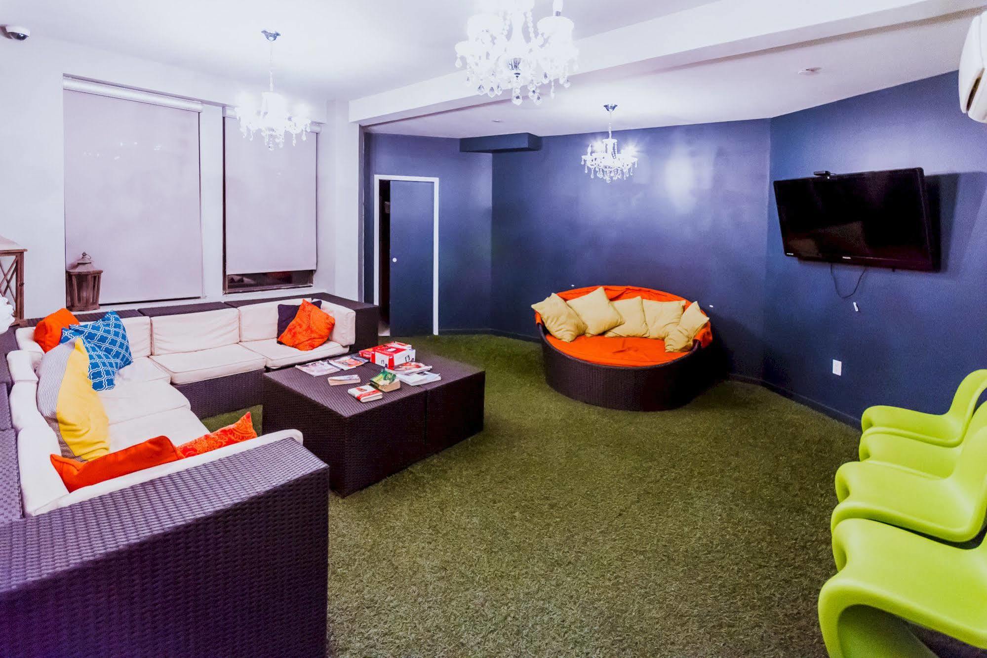 ניו יורק Q4 Hotel And Hostel מראה חיצוני תמונה